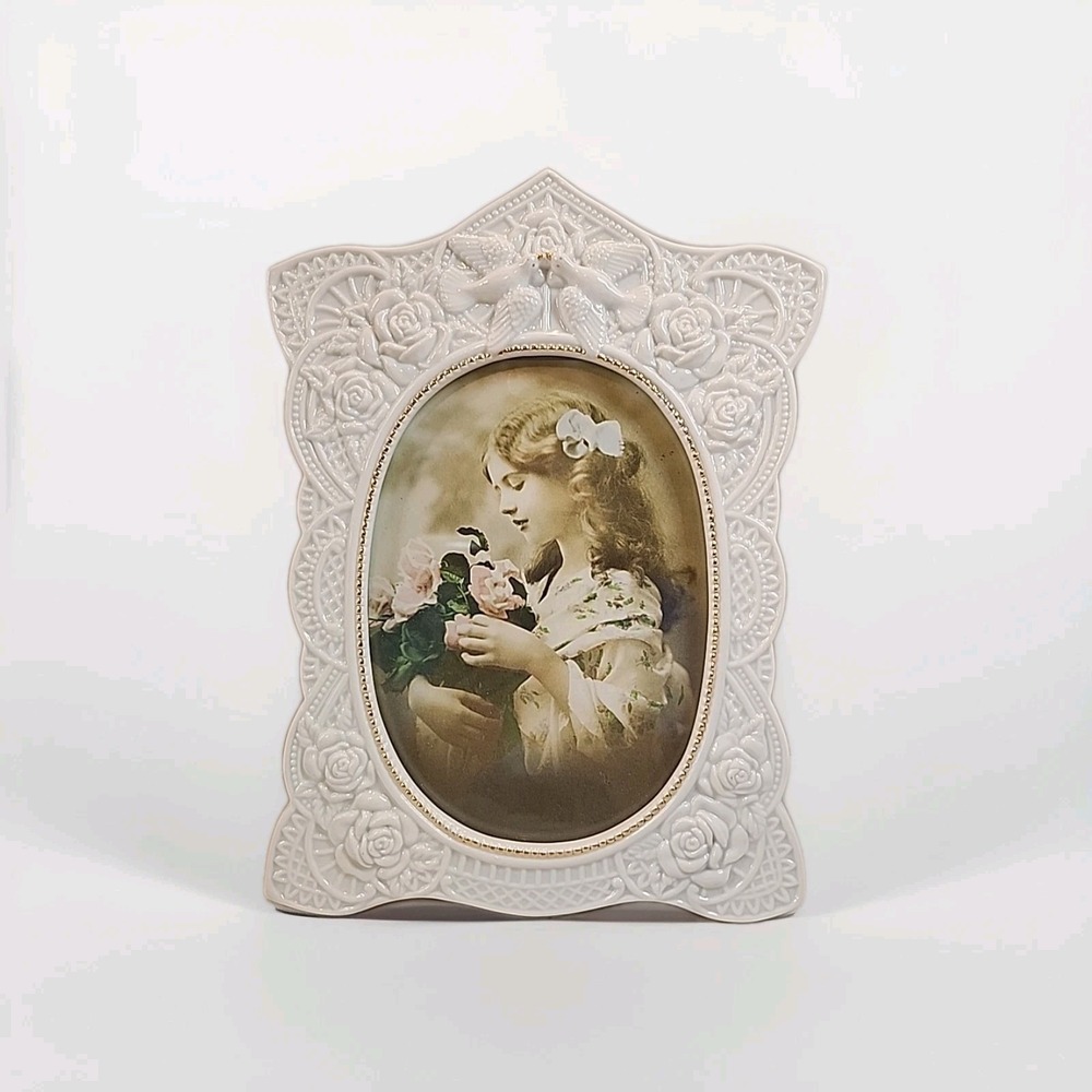 5"X7" VTG White Porcelain Roses And Doves Ornate Photo Frame With Gold Accents